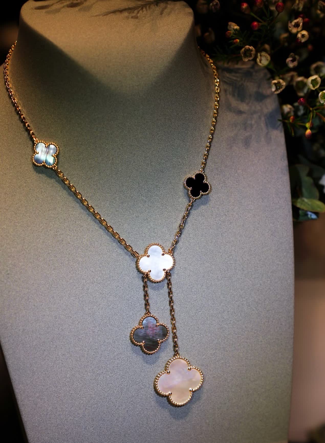 Van Cleef & Arpels Alhambra Gold and Enamel Necklace